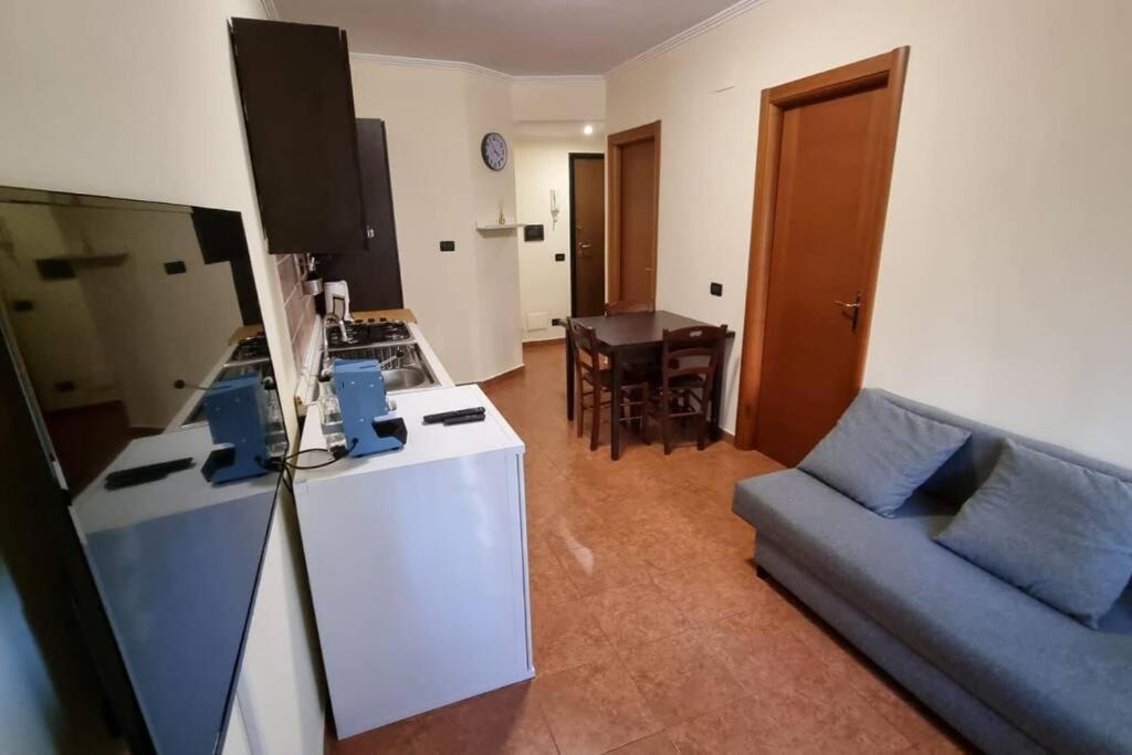 Tiburtina Home Рим Екстер'єр фото