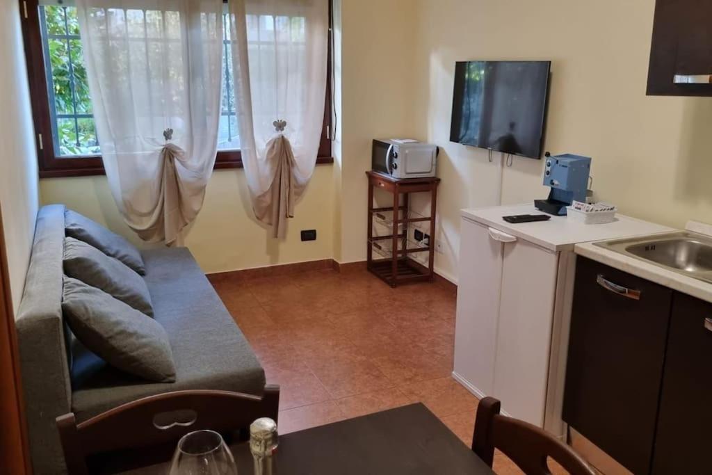 Tiburtina Home Рим Екстер'єр фото